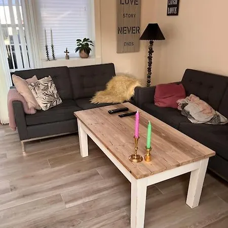 Fint Lille Raekke Hus, Med Egen Indkorsel Appartement Skagen