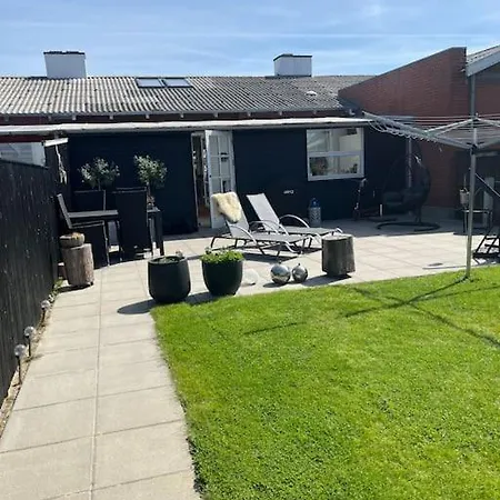 Apartment Fint Lille Raekke Hus, Med Egen Indkorsel Skagen